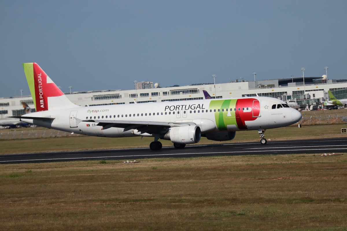 Lufthansa Wins TAP Air Portugal Bid in Deal Worth Up to €1.2 Billion